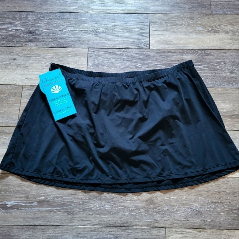 Nwt It Figures skirt bathing suit bottom 22w black